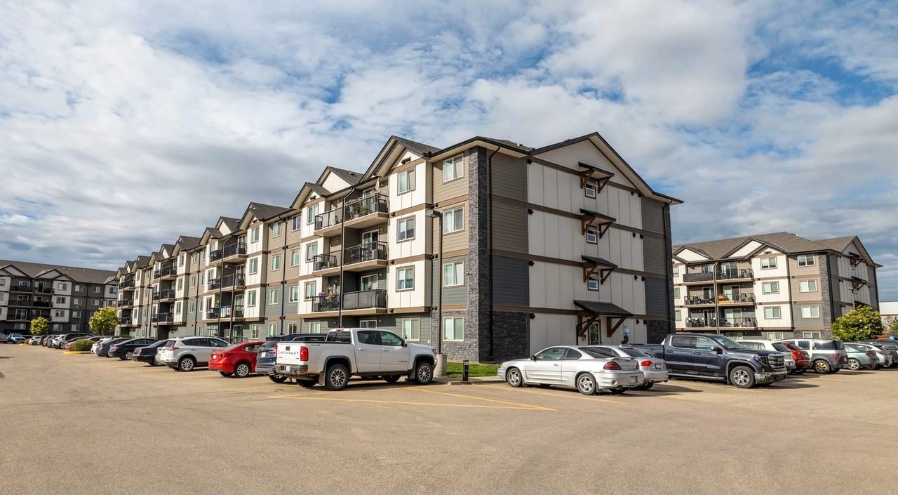 Water's Edge - Photo 4 of 14