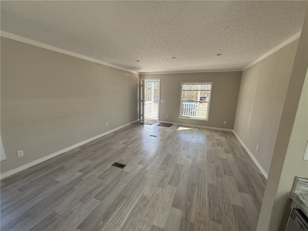 104 Candlestick Ln - Photo 2 of 18
