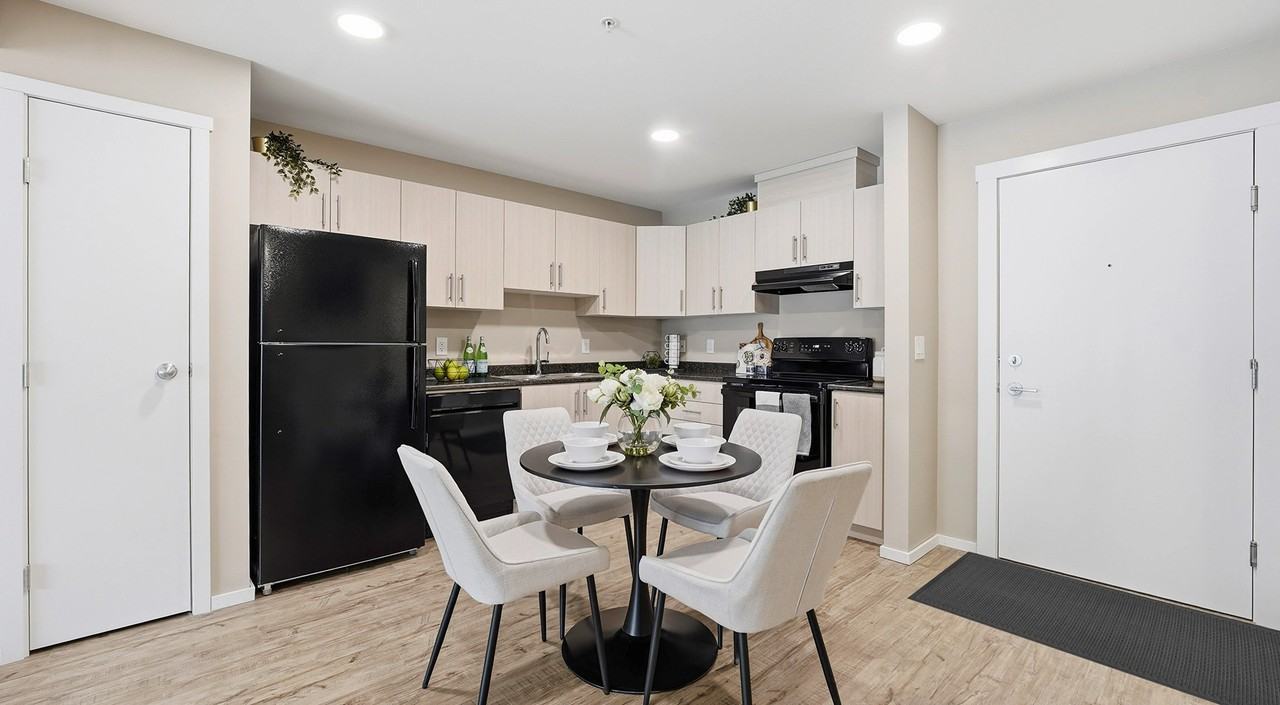 Fairmont Views - Photo 6 of 13