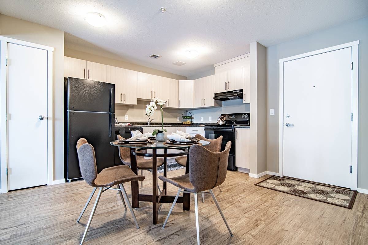 Laredo Grande - Photo 7 of 14