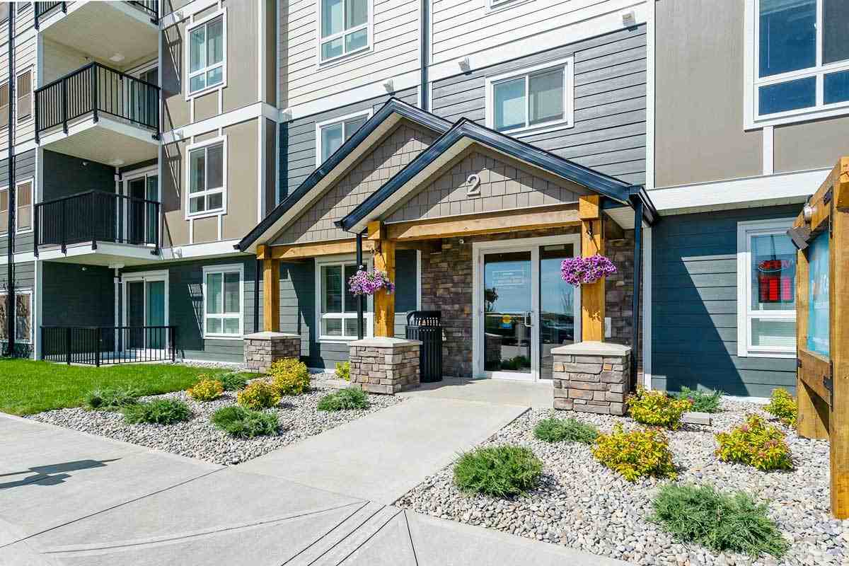 Lakecrest Apartments - Photo 2 of 15