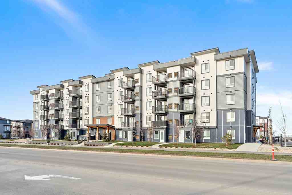 Livingston Heights - Photo 6 of 21