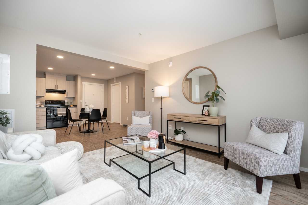 Highland Views Apartments - Photo 6 of 19