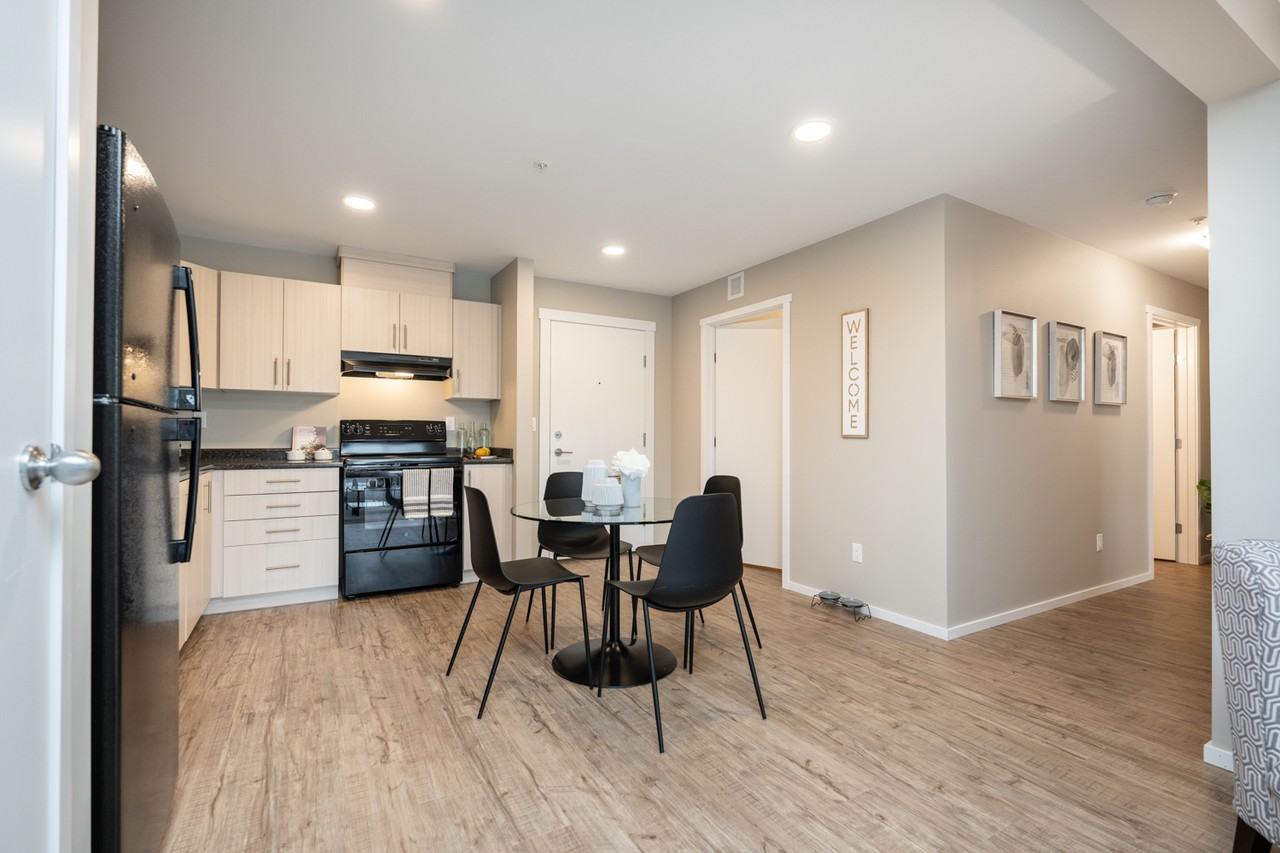 Highland Views Apartments - Photo 7 of 17