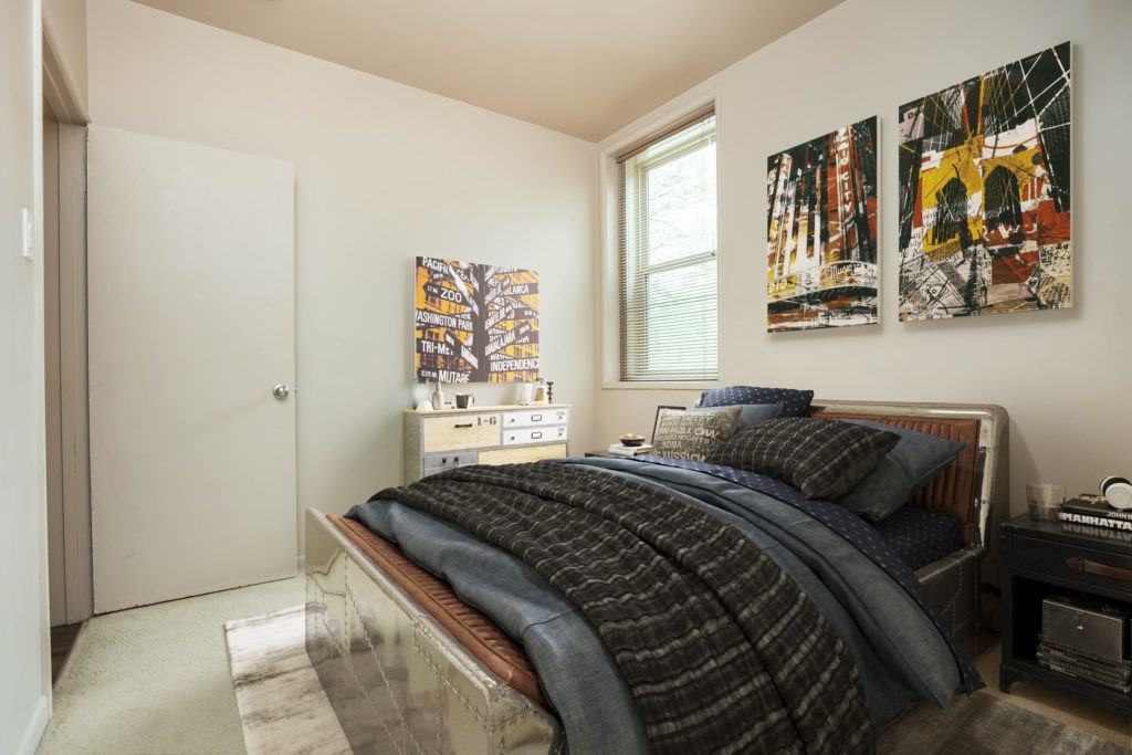 Essex House - Photo 7 of 13