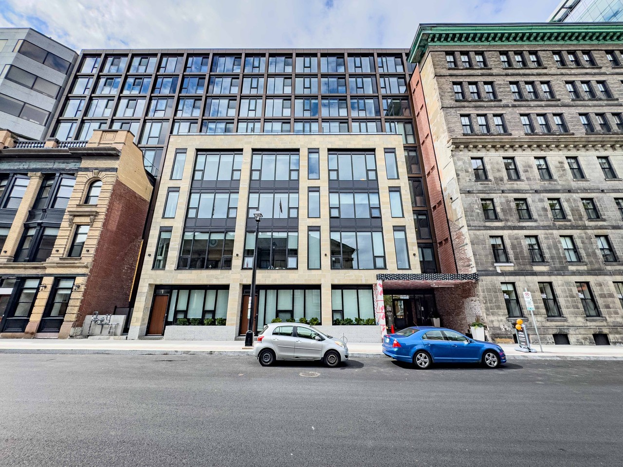 Press Block - Photo 3 of 40