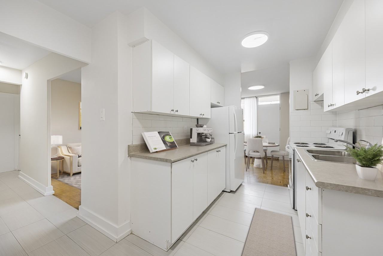 55 Emmett Avenue - Photo 3 of 9