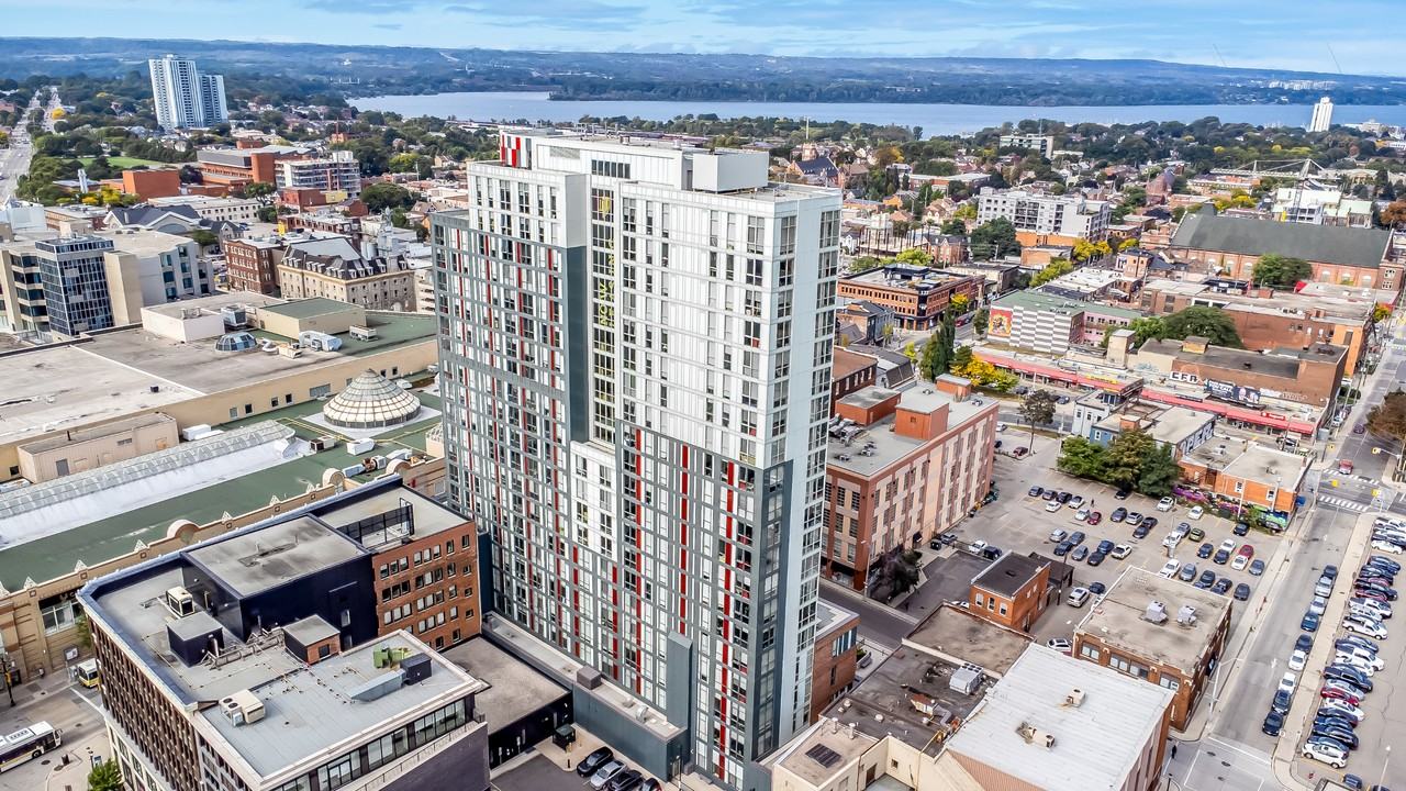 The William Thomas - Photo 3 of 29