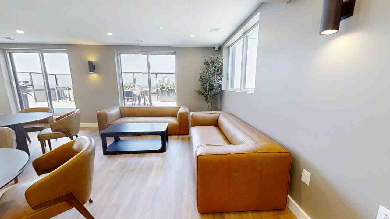 Vertikal - Photo 6 of 41