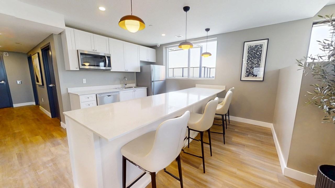 Vertikal - Photo 7 of 41