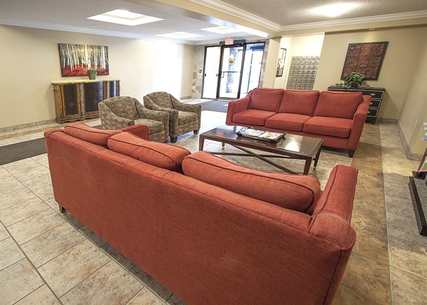 Capulet Towers III - Photo 2 of 21