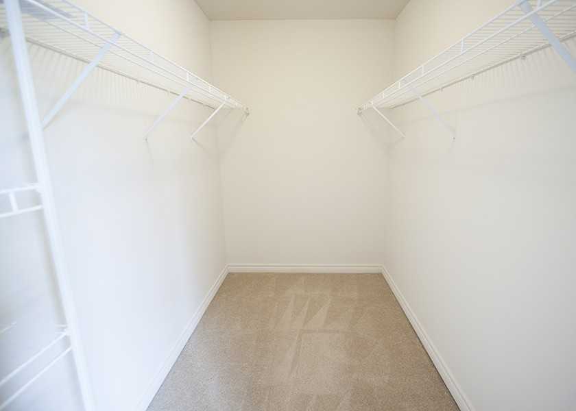 Capulet Towers III - Photo 5 of 21