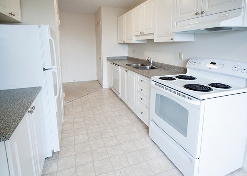 Capulet Towers II - Photo 6 of 20