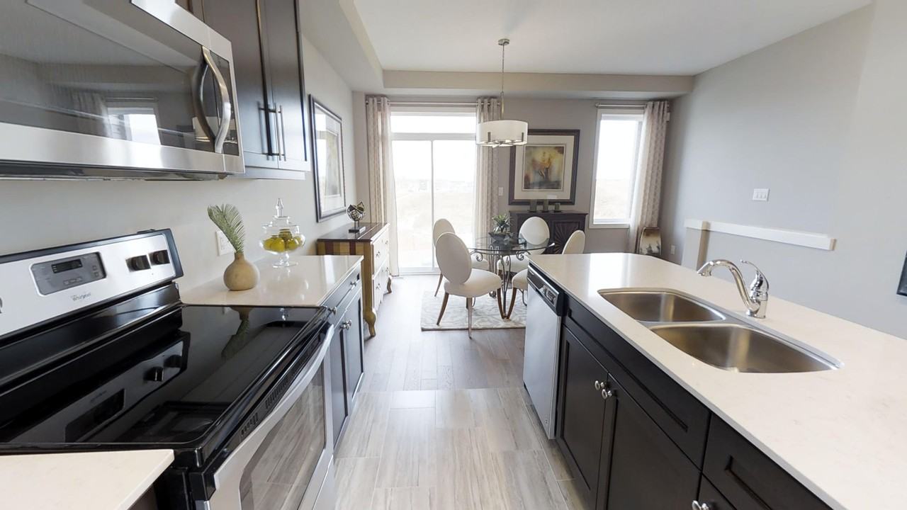 Pember's Walk Townhouses - Photo 4 of 10