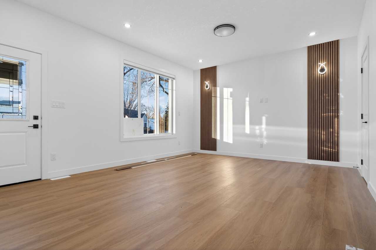 13538 110a Ave Nw - Photo 5 of 15