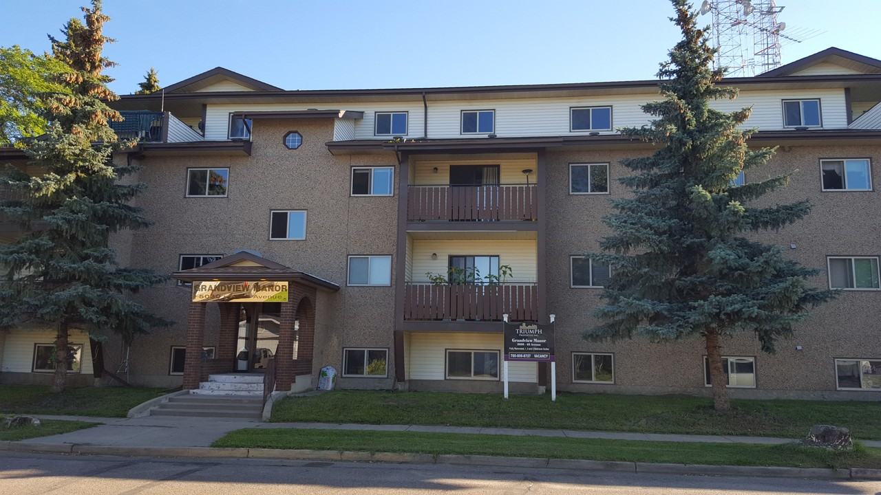 Grandview - Photo 2 of 7