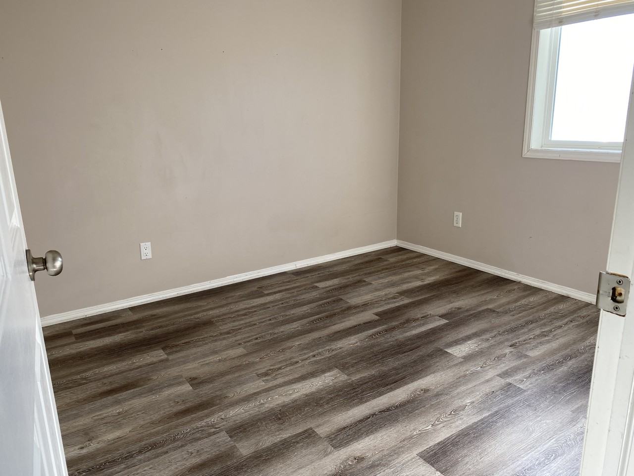 RP158 | 1 Month Free – 2 Bedroom Apartment | Rivers Edge, Okotoks - Photo 4 of 7