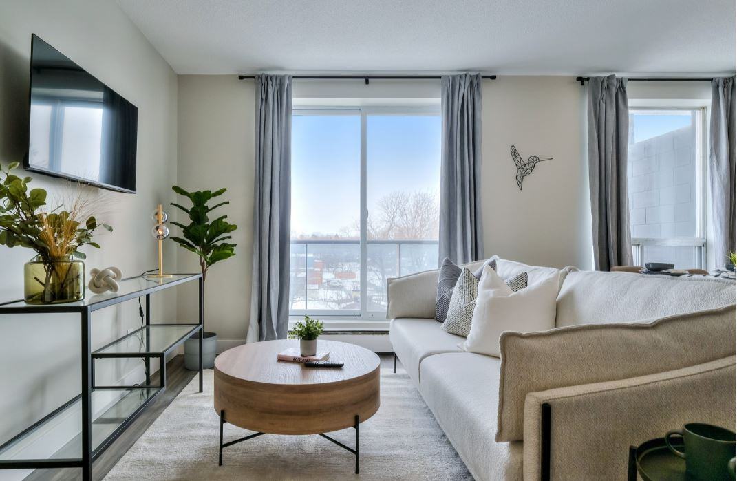 838 Pinewood Crescent - Photo 6 of 13