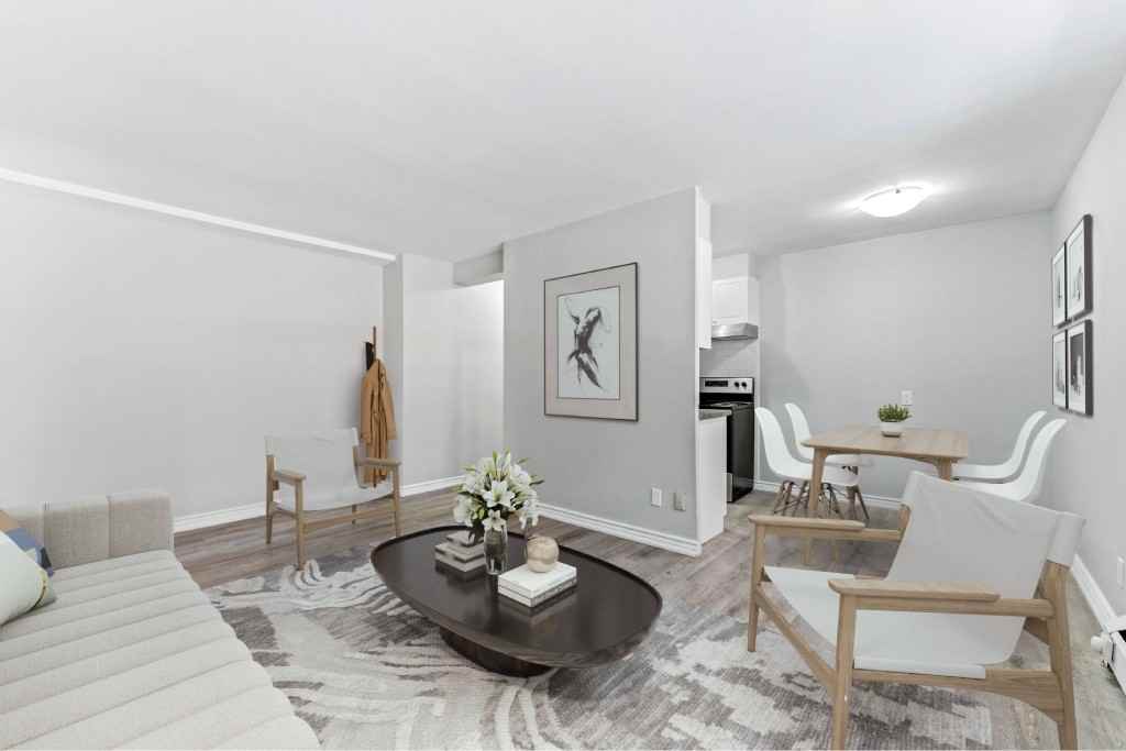 383 Princess Avenue - Photo 2 of 7