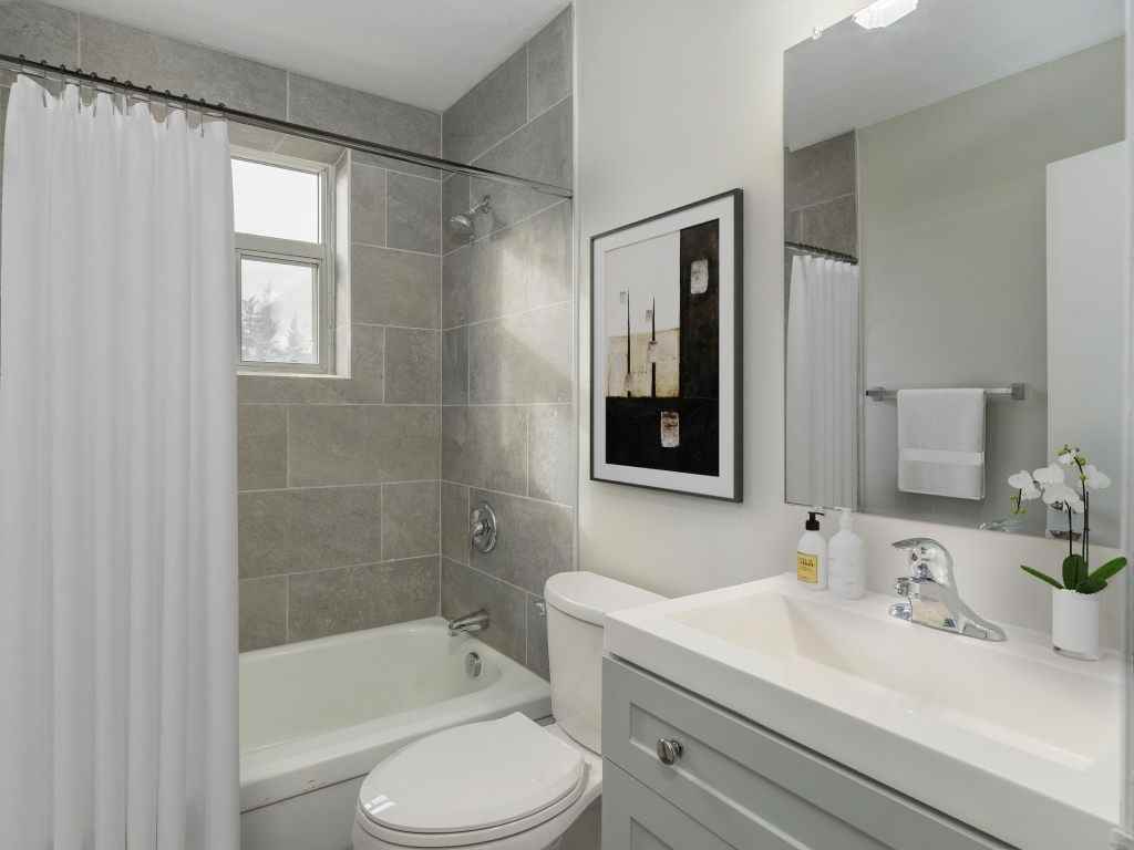 1324-1332 Monterey Avenue - Photo 5 of 7