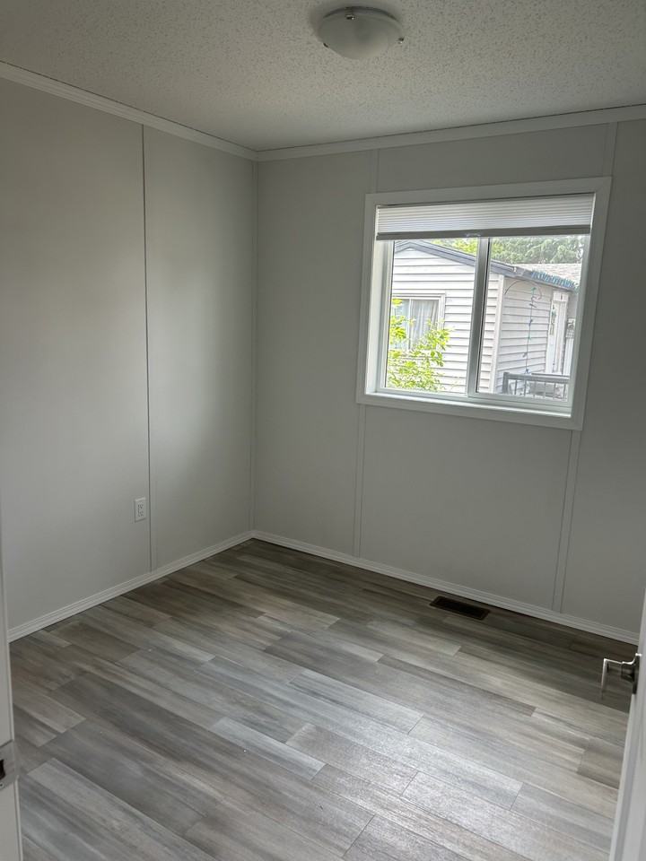 Maple Oak Ridge - Photo 7 of 18