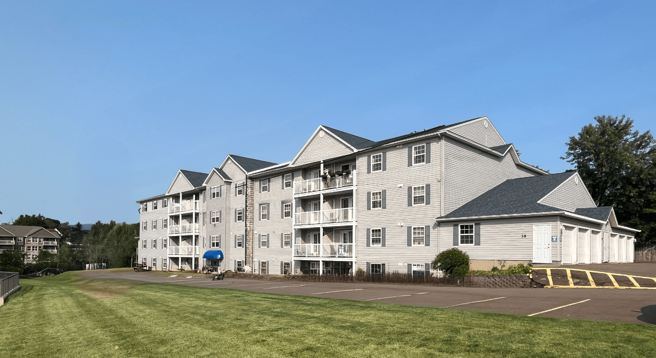 39 Pleasant Street - Photo 7 of 8