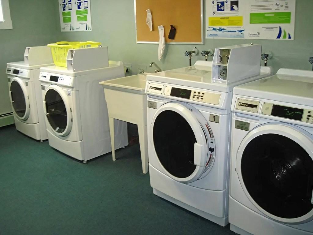 1-13 Ivan Court - Photo 4 of 6