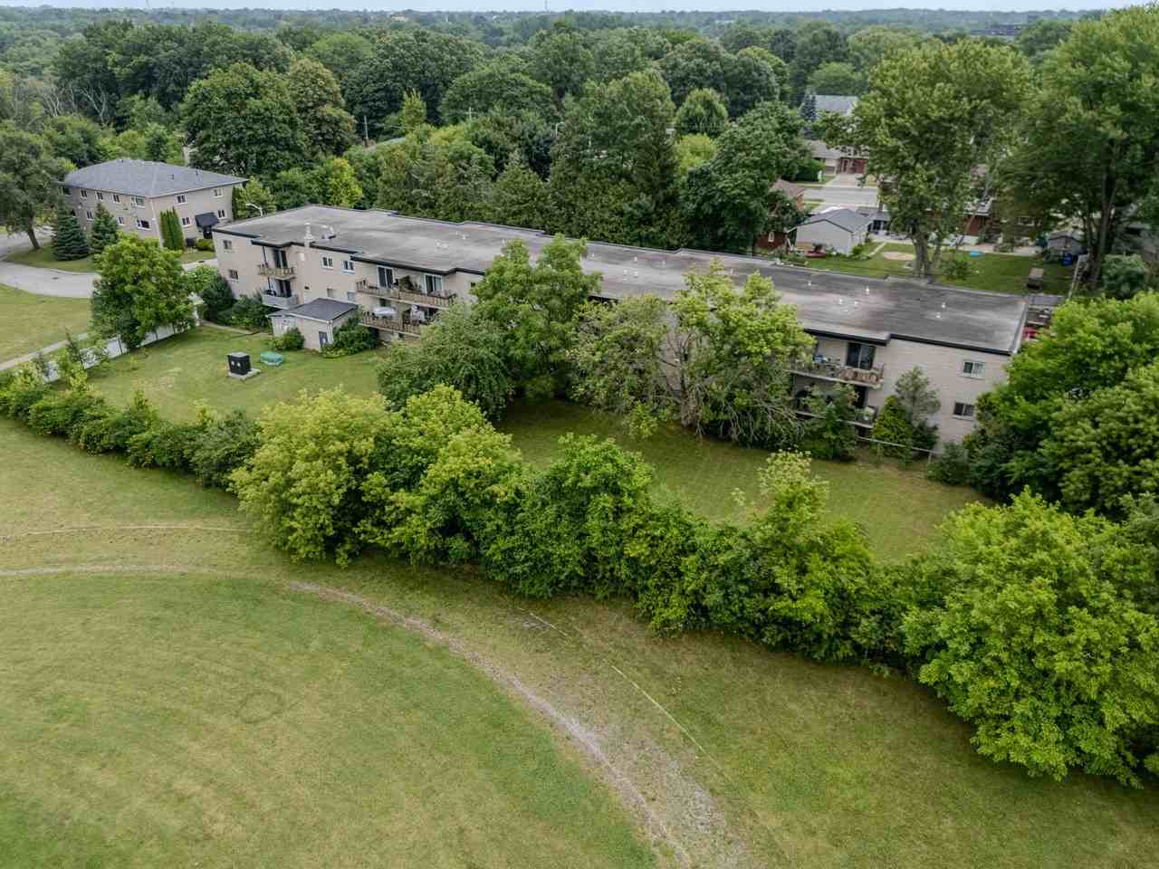 101 Veronica Avenue - Photo 2 of 10