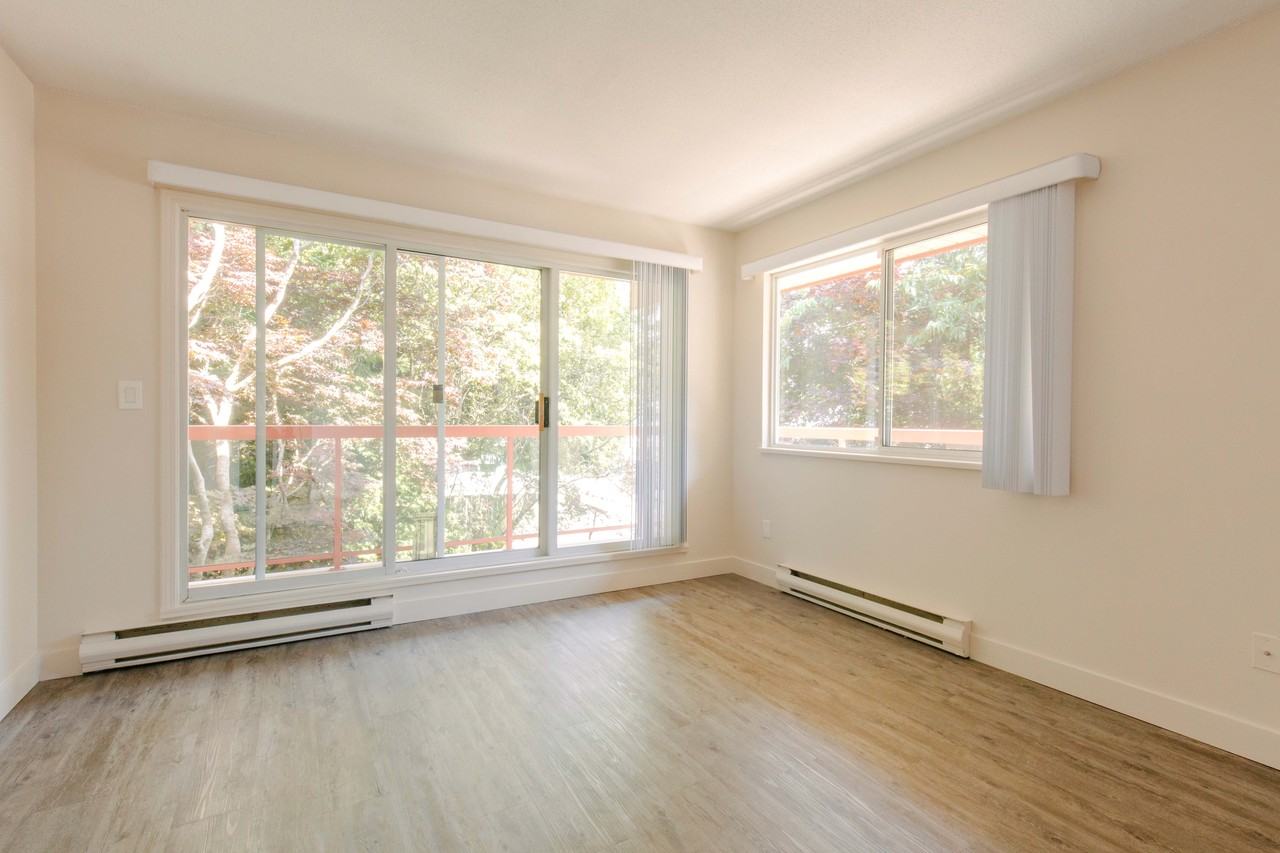 Beachwood - Photo 4 of 50