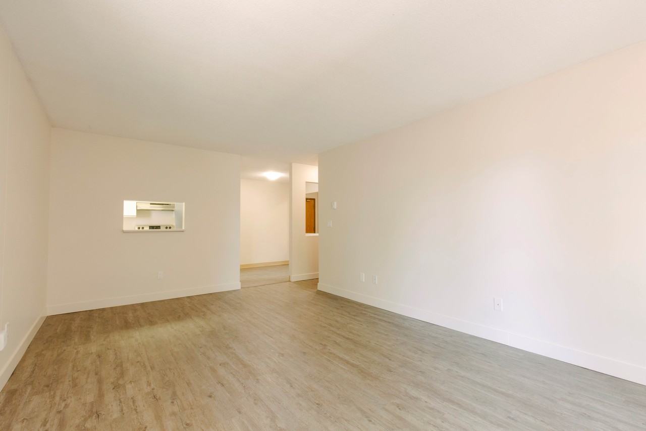 Beachwood - Photo 5 of 50