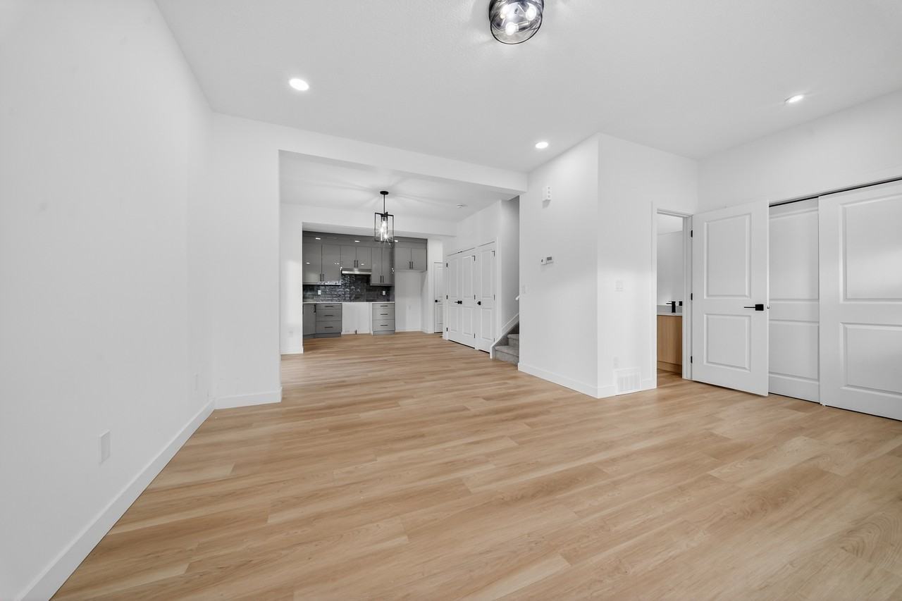 8600 121 Ave Nw - Photo 6 of 13