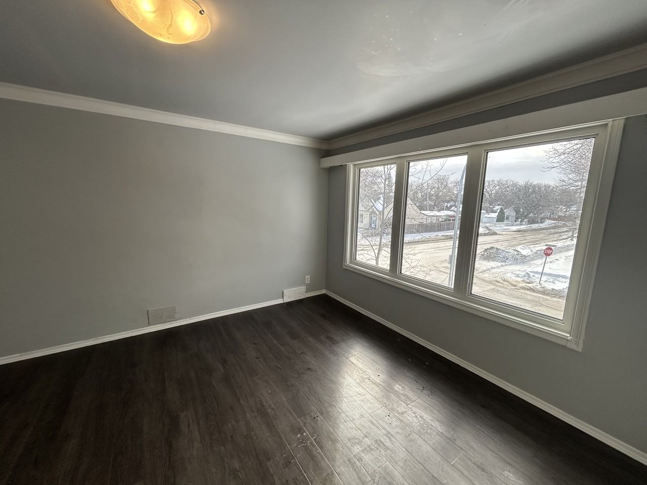 733 Atlantic Avenue - Photo 3 of 14