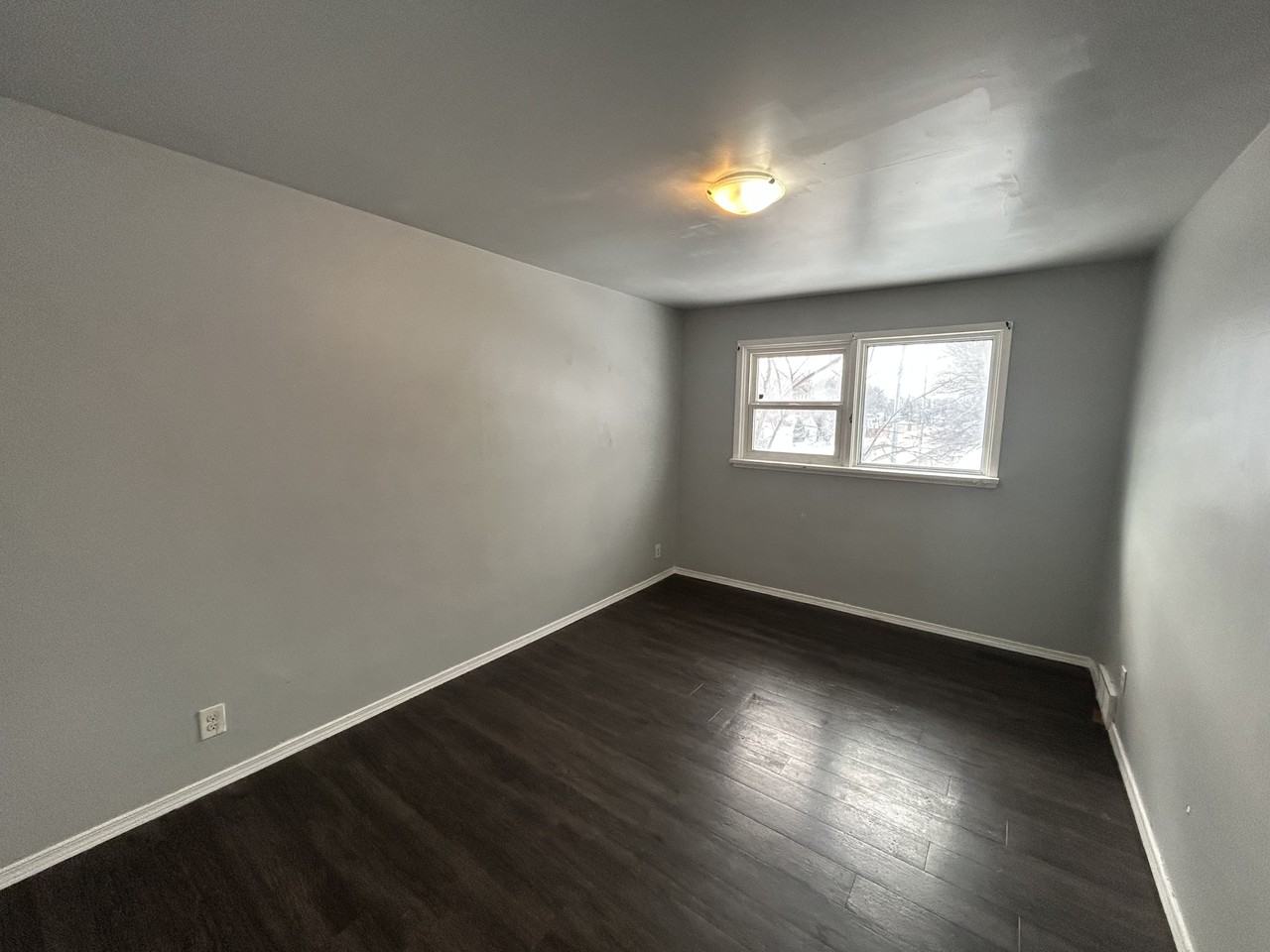 733 Atlantic Avenue - Photo 7 of 14