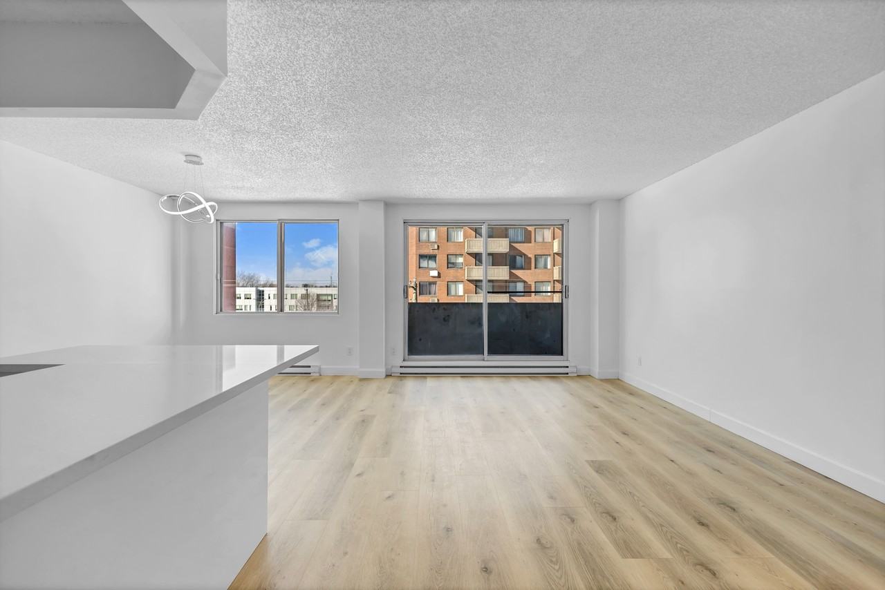 2555 Rue Modugno — photo 1
