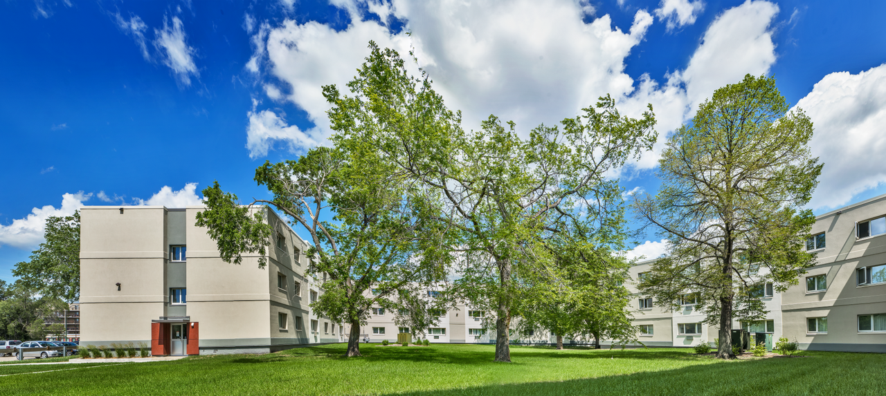 Ridgeview Gardens - Photo 4 of 7