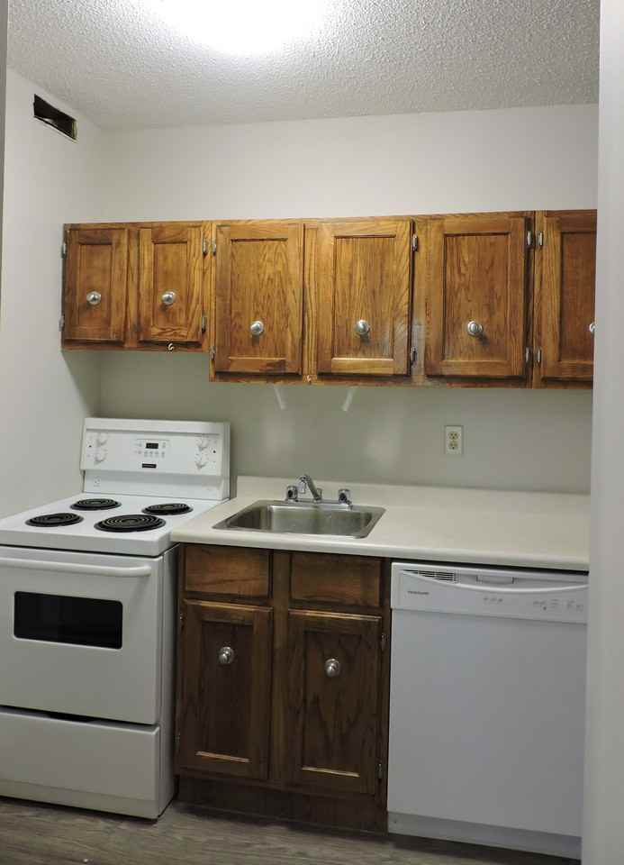 Ashbury Place - Photo 5 of 29