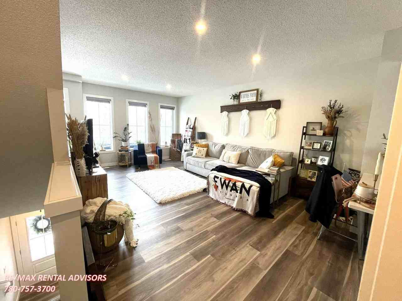 #18 1051 Graydon Hill Boulevard Southwest - Photo 5 of 25