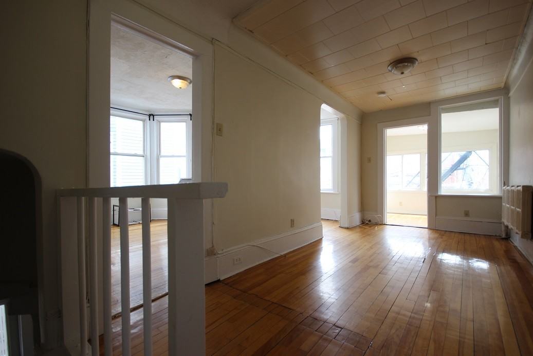 168 First Avenue - Photo 5 of 11