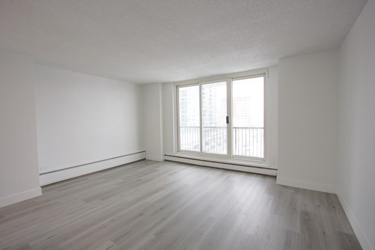 Bristol Tower - Photo 4 of 7