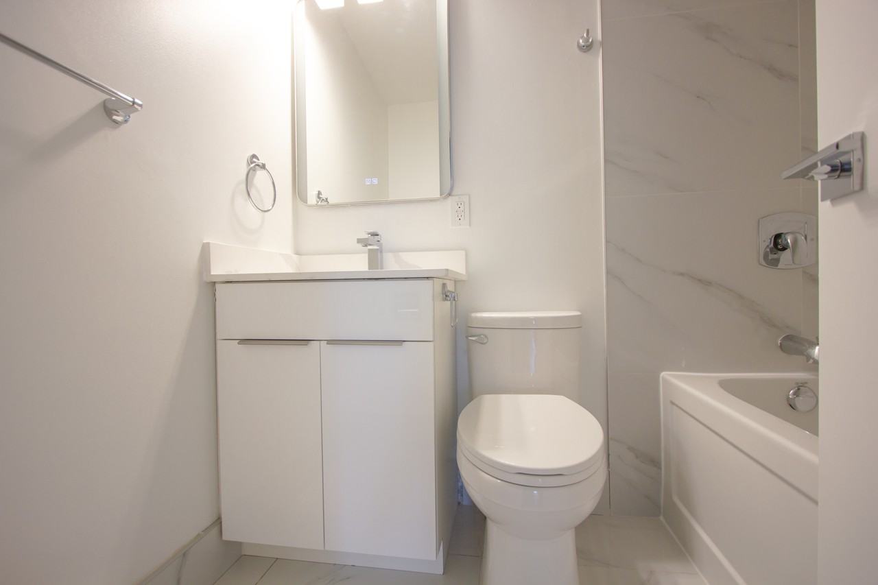 Bristol Tower - Photo 5 of 7