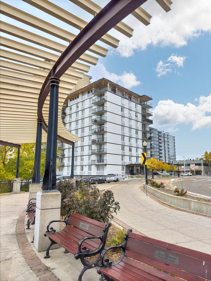 Bristol Tower - Photo 7 of 7