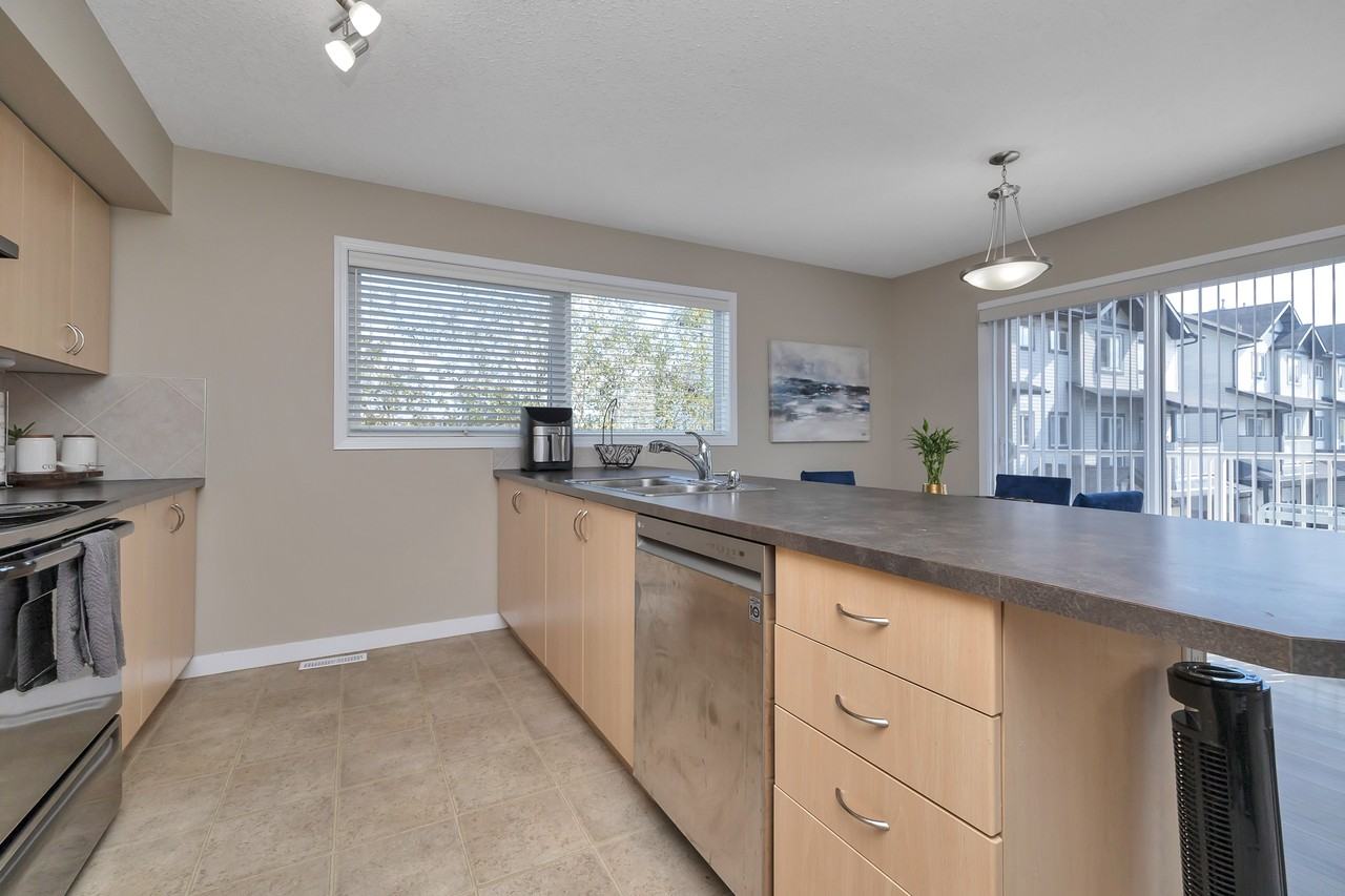 11 Clover Bar Lane - Photo 4 of 21