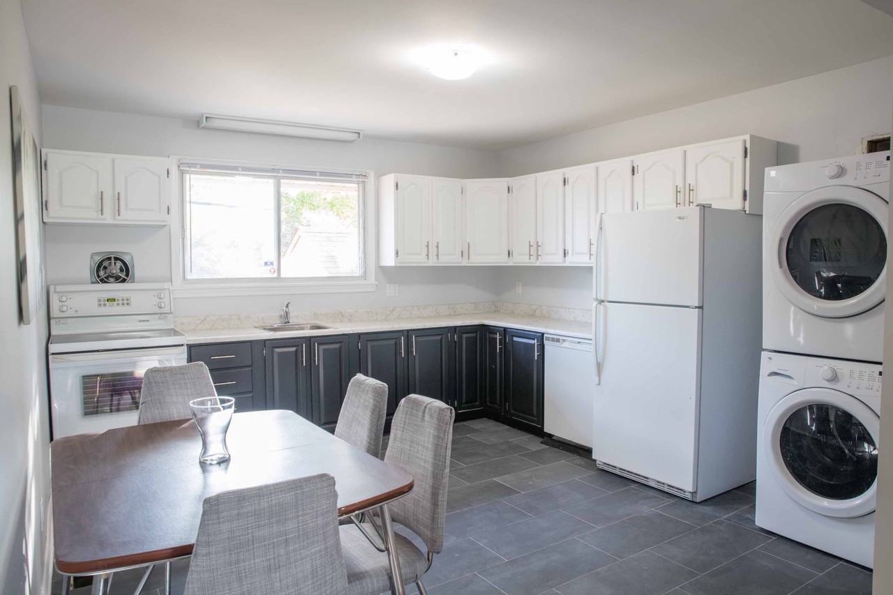 2173 Navaho Drive - Photo 2 of 15