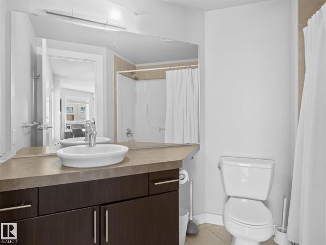 Furnished 1 Bed 1 Bath Immediate Possession - Photo 7 of 29