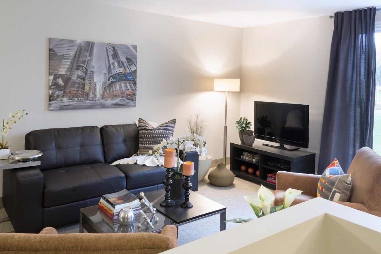 St. Vital Villa - Photo 4 of 50