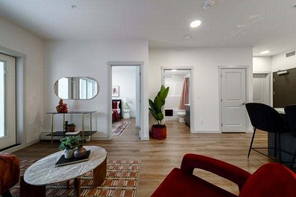 Elmora Apartments Meadowlark - Photo 4 of 38