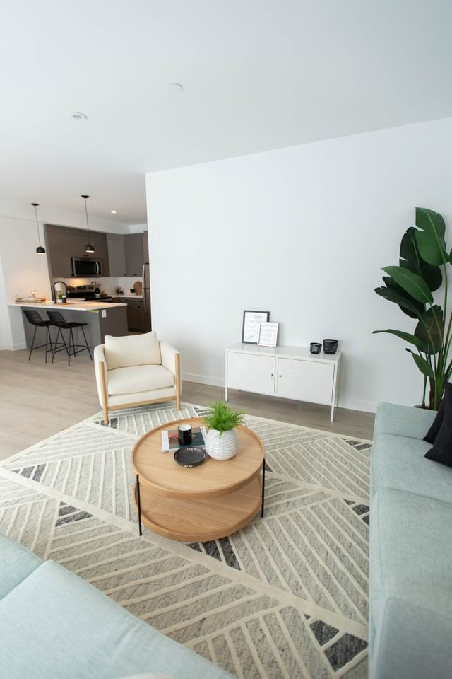 255 Bell Avenue - Photo 7 of 12