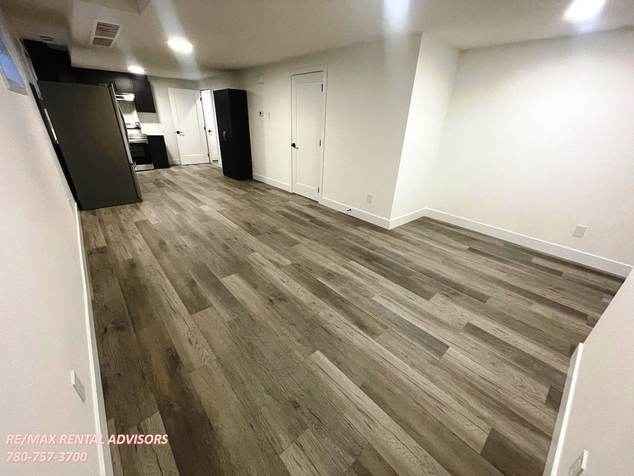 BSMT 10225 146 Street Northwest - Photo 7 of 14