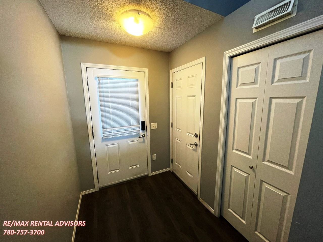 6520 2 Ave Sw - Photo 7 of 20