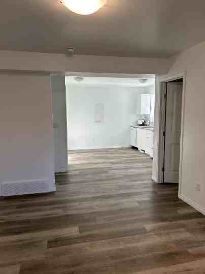 SF238 – 11425 67 Street NW | Multiple Units Available | 1 MONTH FREE - Photo 5 of 17